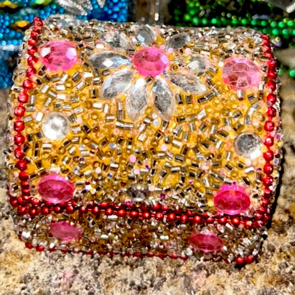 Pink Bedazzled Trinket Box (1)
